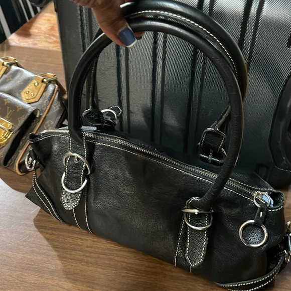 Prada hand bag - Picture 5 of 12